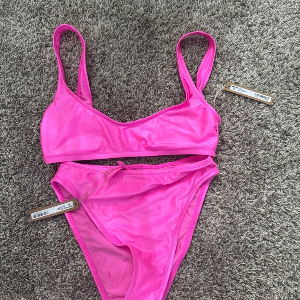 SKIMS taffy shine Pink Bikini Set xs